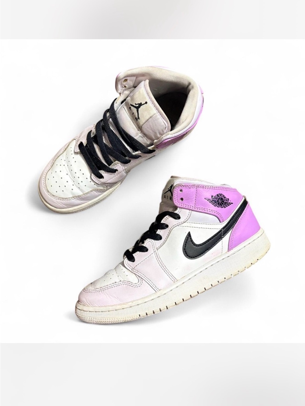 Nike Air Jordan 1 Mid “Barely Grape” Sneakers